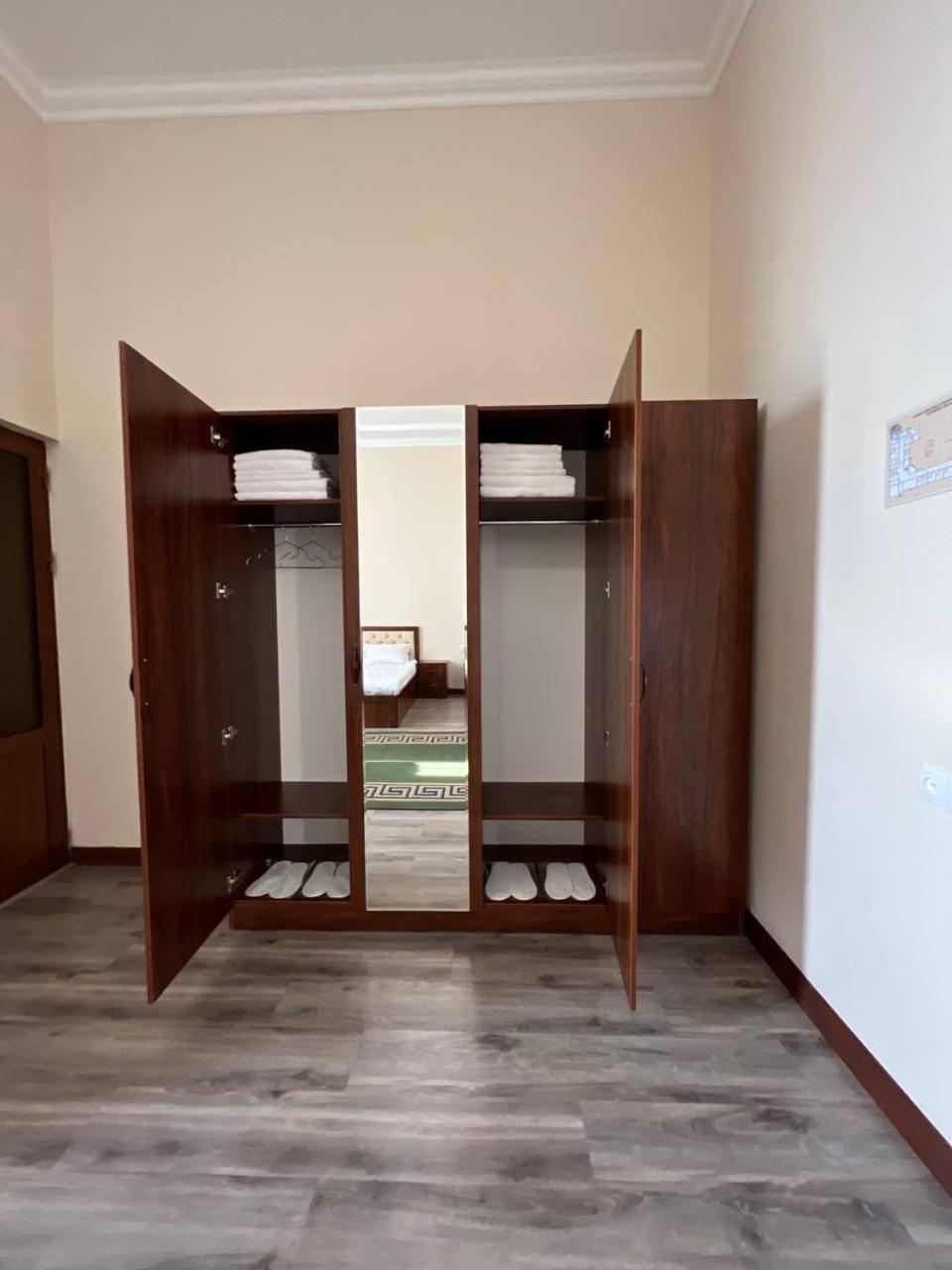Samarabonu Hotel サマルカンド エクステリア 写真